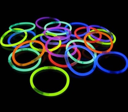 PULSEIRA NEON PARA FESTAS CORES SORTIDAS - TUBO COM 100 UNIDADES.